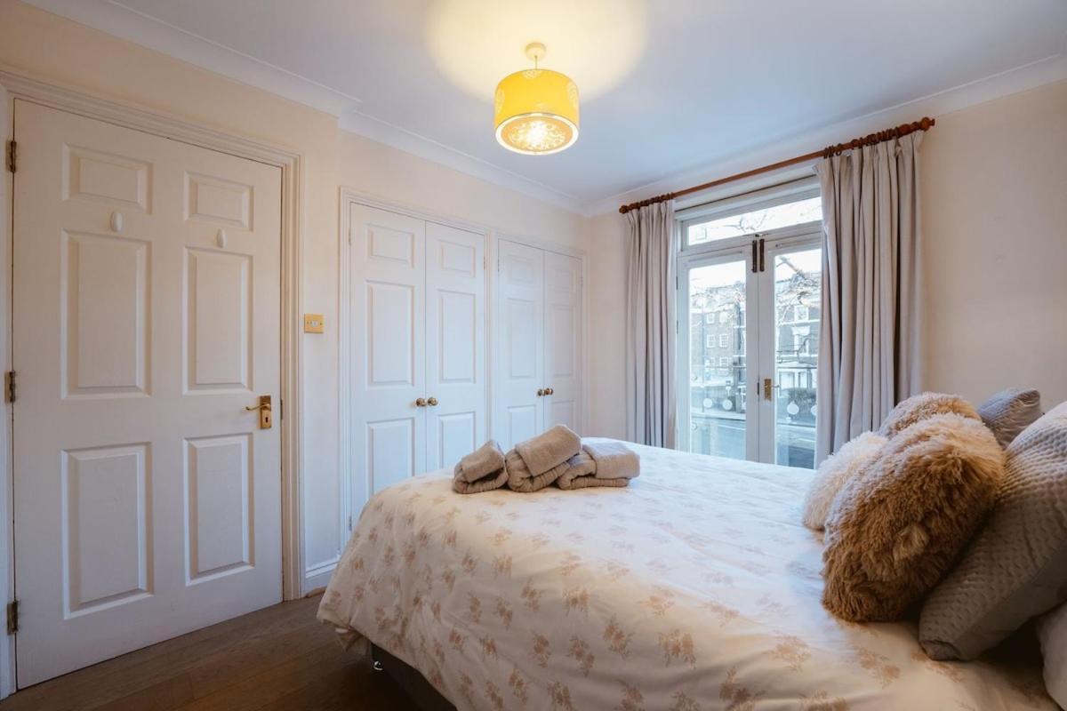 Modern 2-bedroom Next To Chelsea Stadium